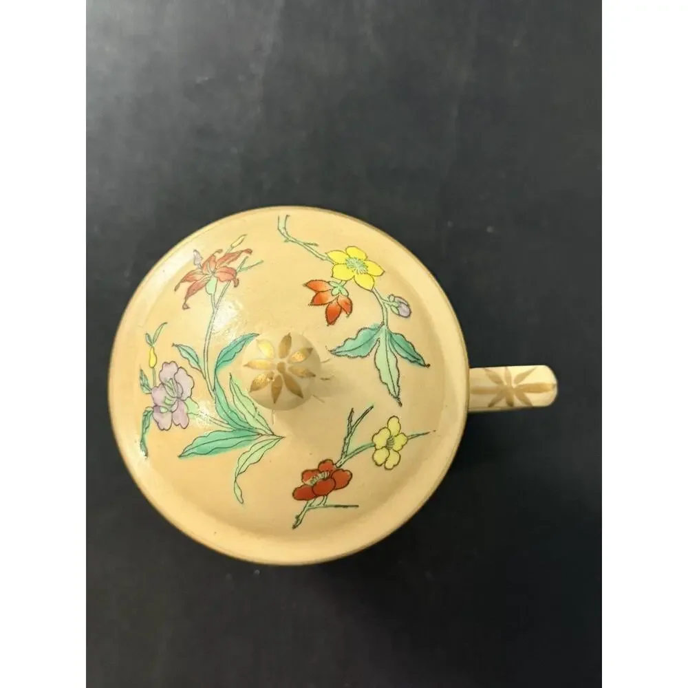 Japanese Porcelain Mug With Top – Hand Decorated in Hong Kong